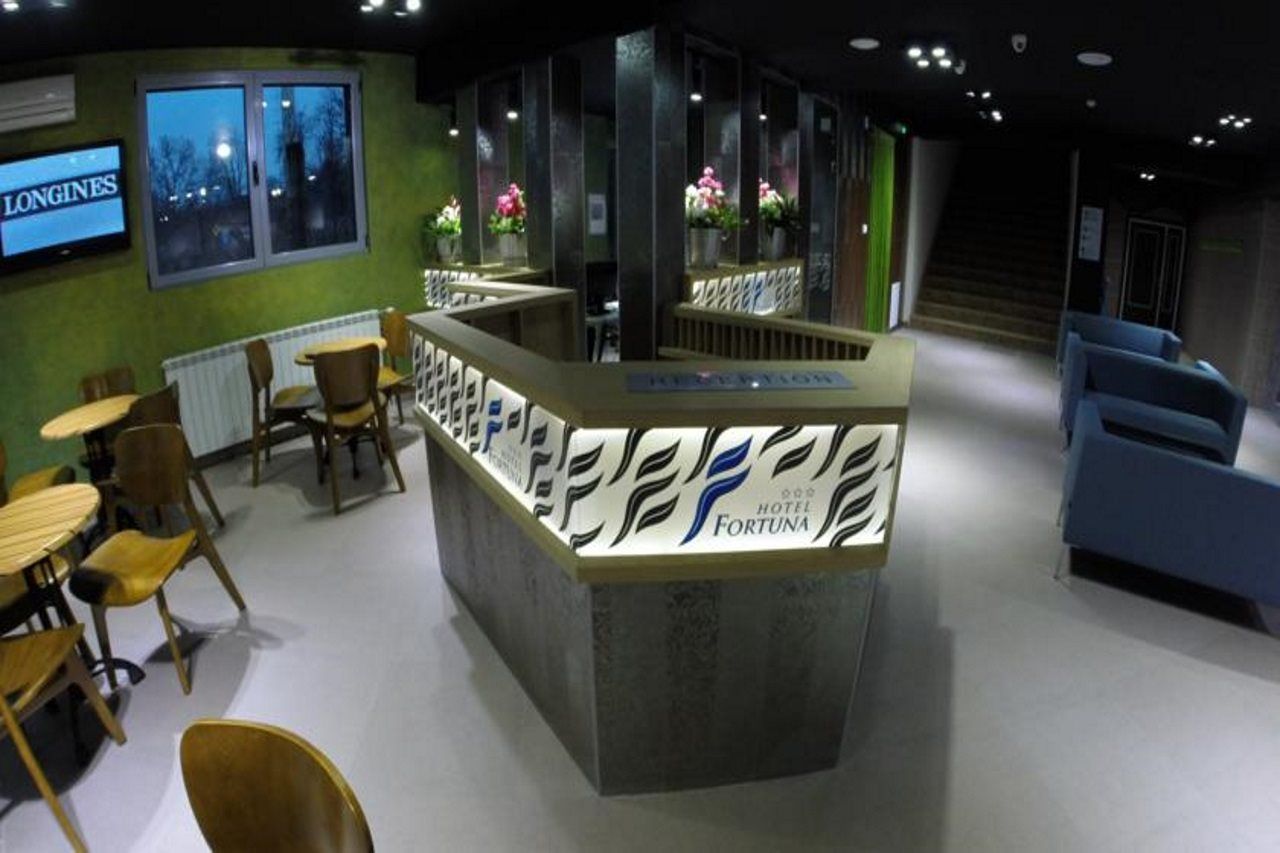 Garni Hotel Fortuna Belgrád Kültér fotó
