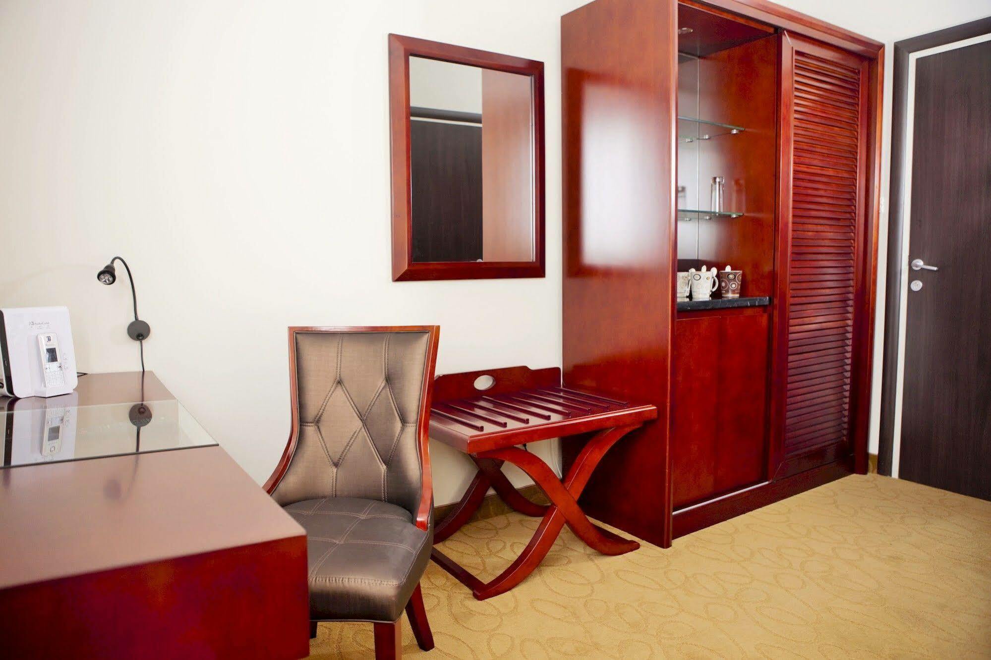 Garni Hotel Fortuna Belgrád Kültér fotó